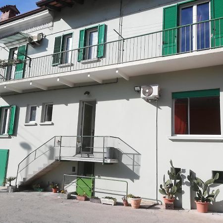 Gorizia Vacanze Appartamento In Villa Con Parcheggio Exterior photo